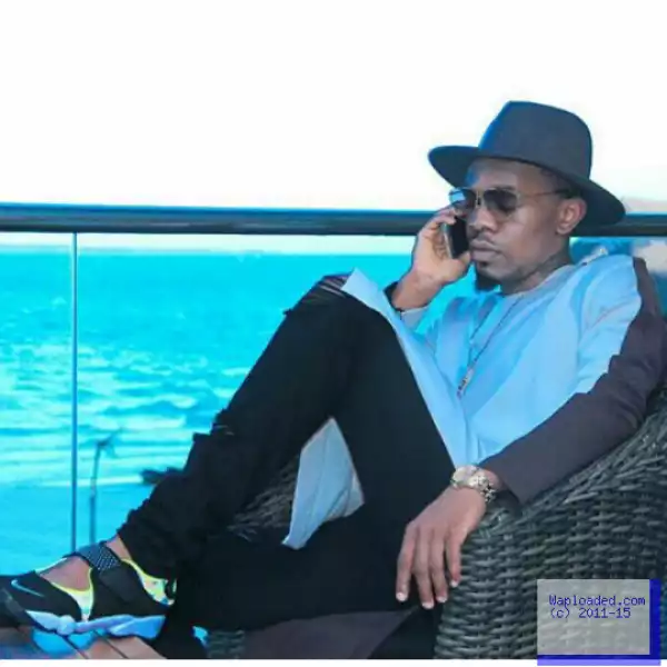 Patoranking Looking Fresh In New Photo As He Relaxes By The Poolside
